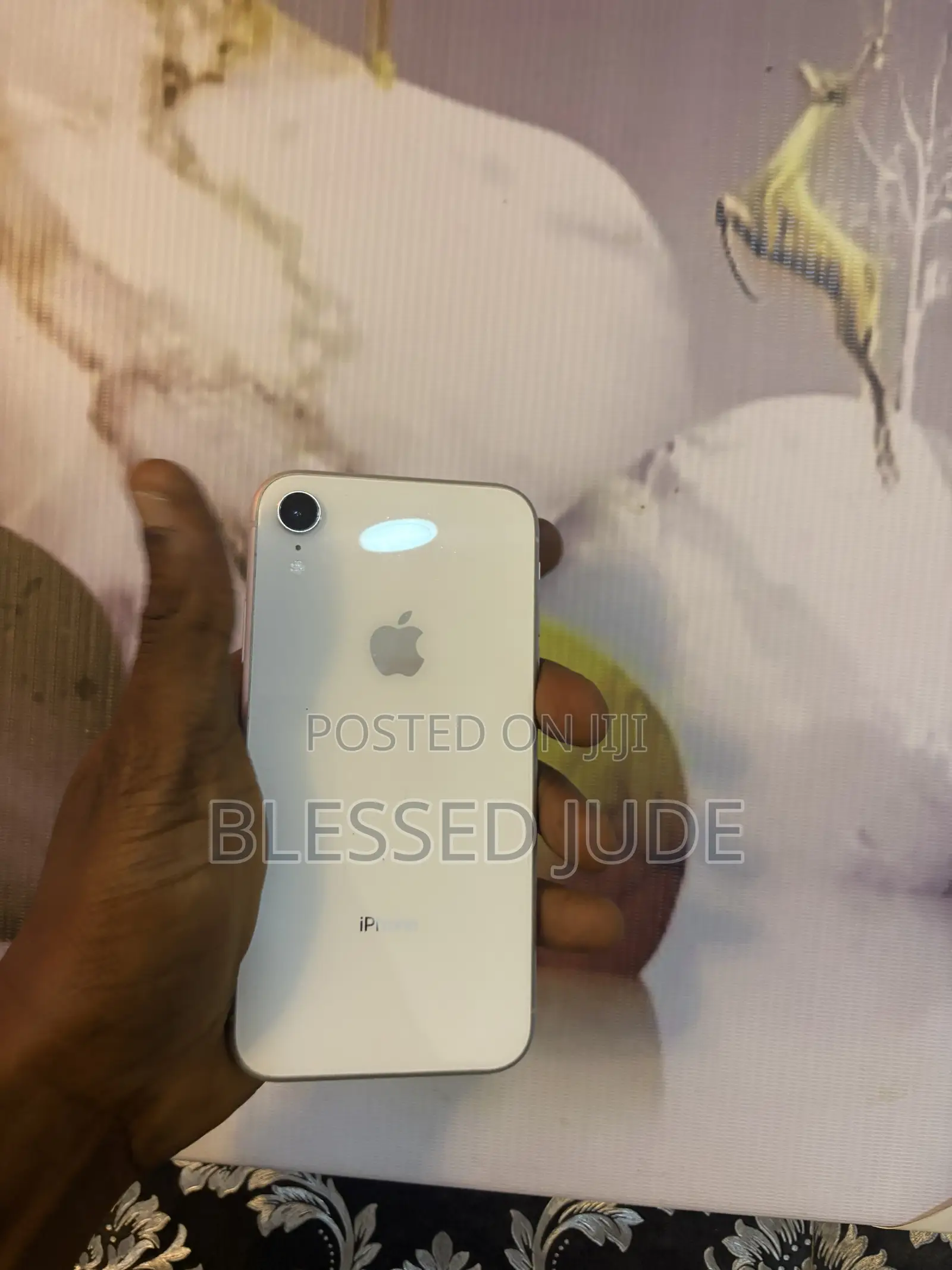 Apple iPhone XR 128 GB White