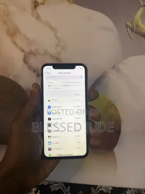 Apple iPhone XR 128 GB White