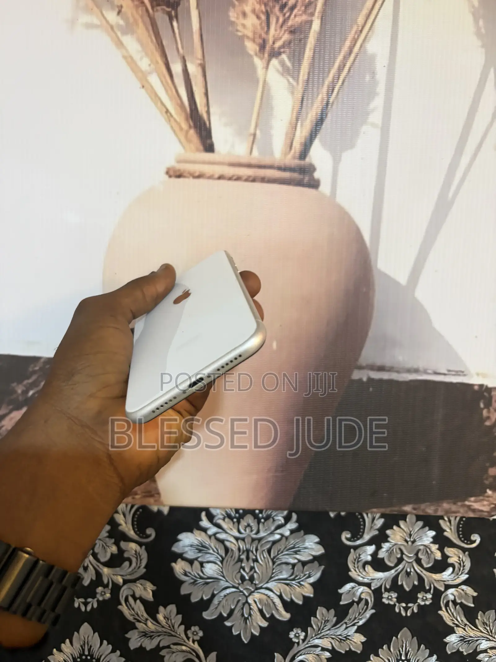 Apple iPhone XR 128 GB White