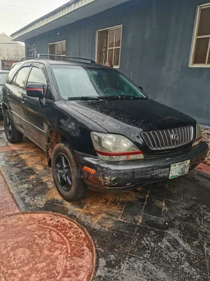 Lexus RX 2000 Black