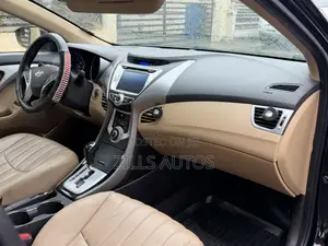 Hyundai Elantra 2012 Black