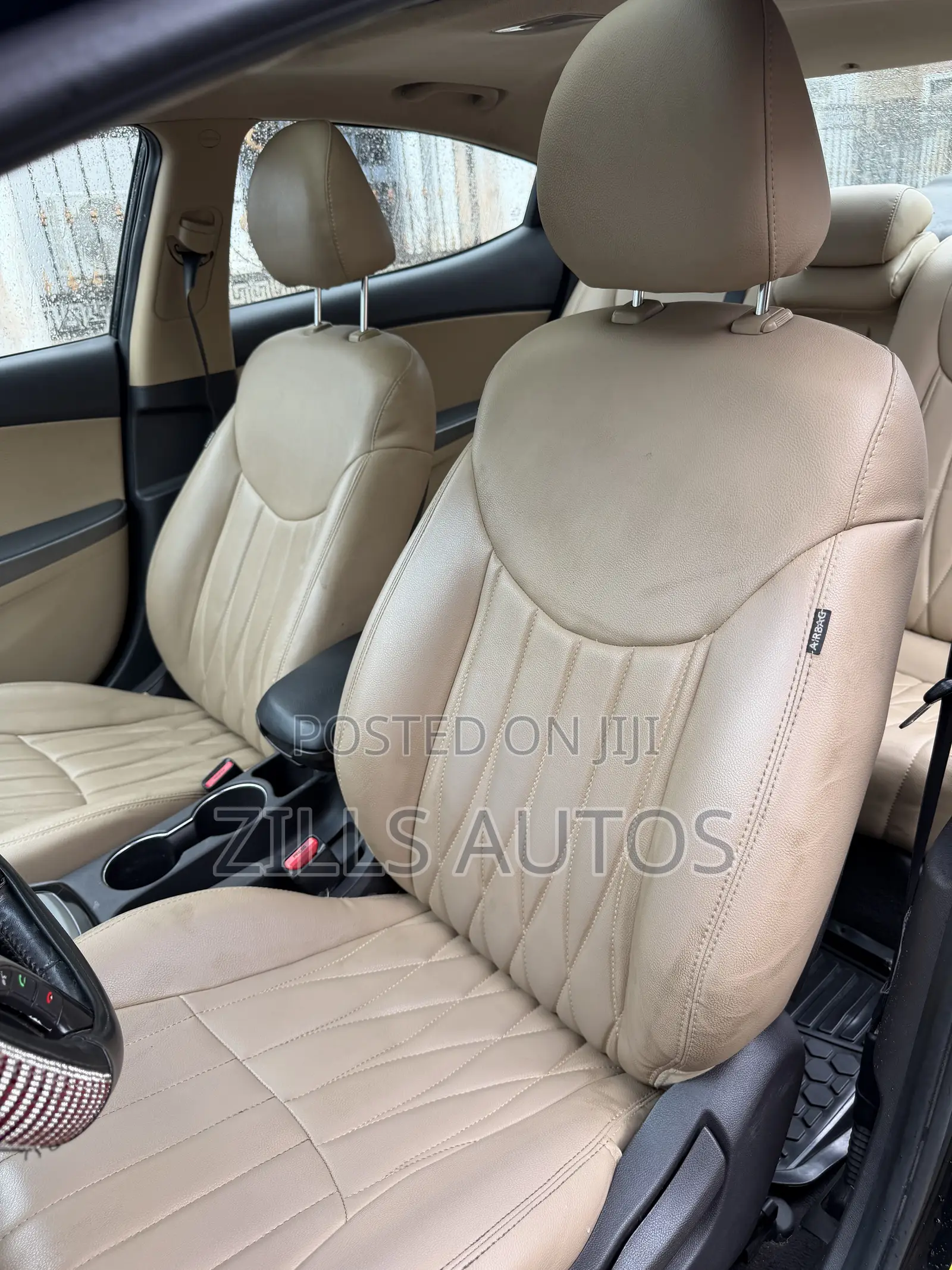 Hyundai Elantra 2012 Black