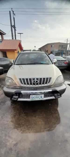 Lexus RX 2002 Gold