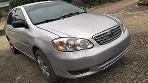 Toyota Corolla 2004 Silver