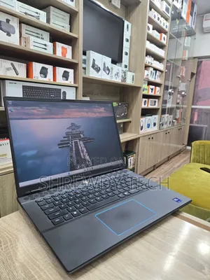 Laptop Alienware M16 R2 16GB Intel Core Ultra 7 SSD 1T