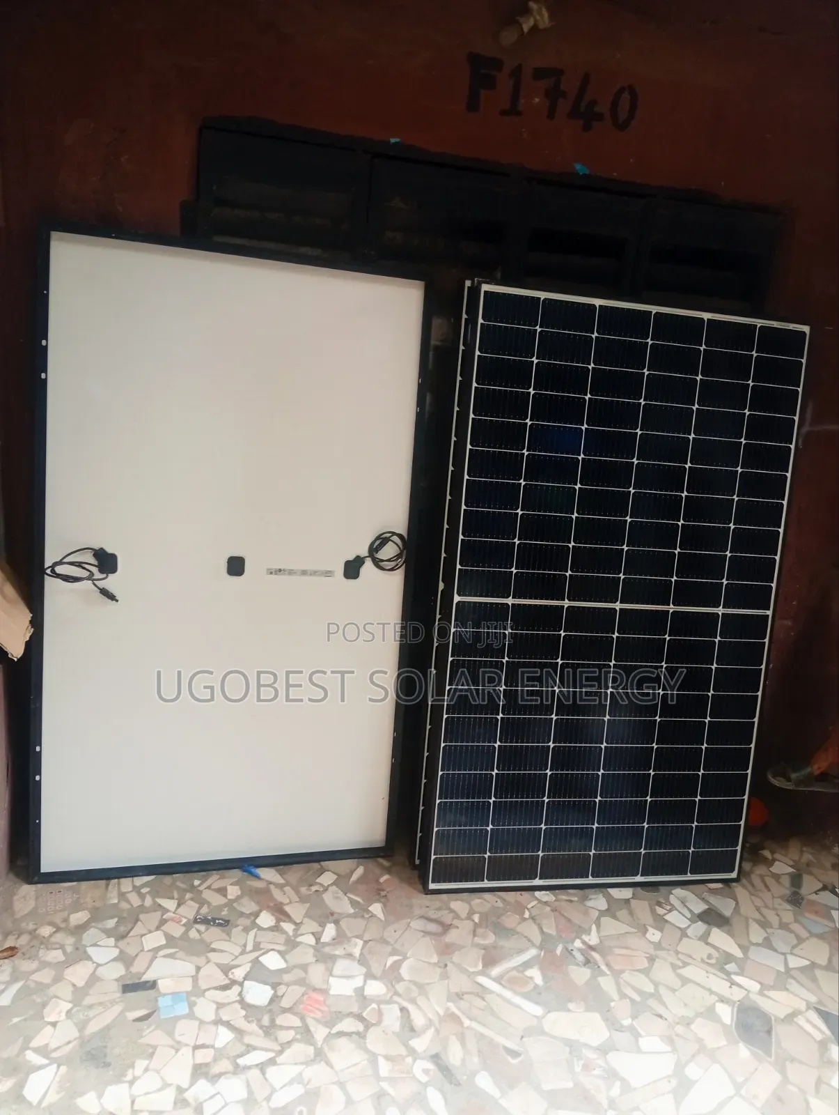 500watt Jinko Solar Panel 120cells