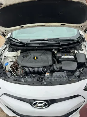 Hyundai Elantra 2013 White