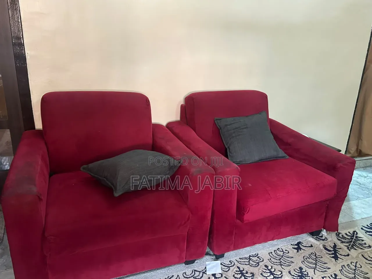 L Shaped Sofa With Two Single Sofa and Dining