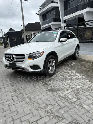Mercedes-Benz GLC-Class 2017 White