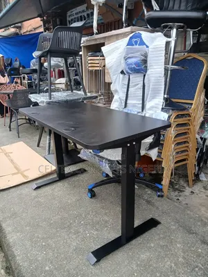 Black Top and Frame Adjustable Gaming Table
