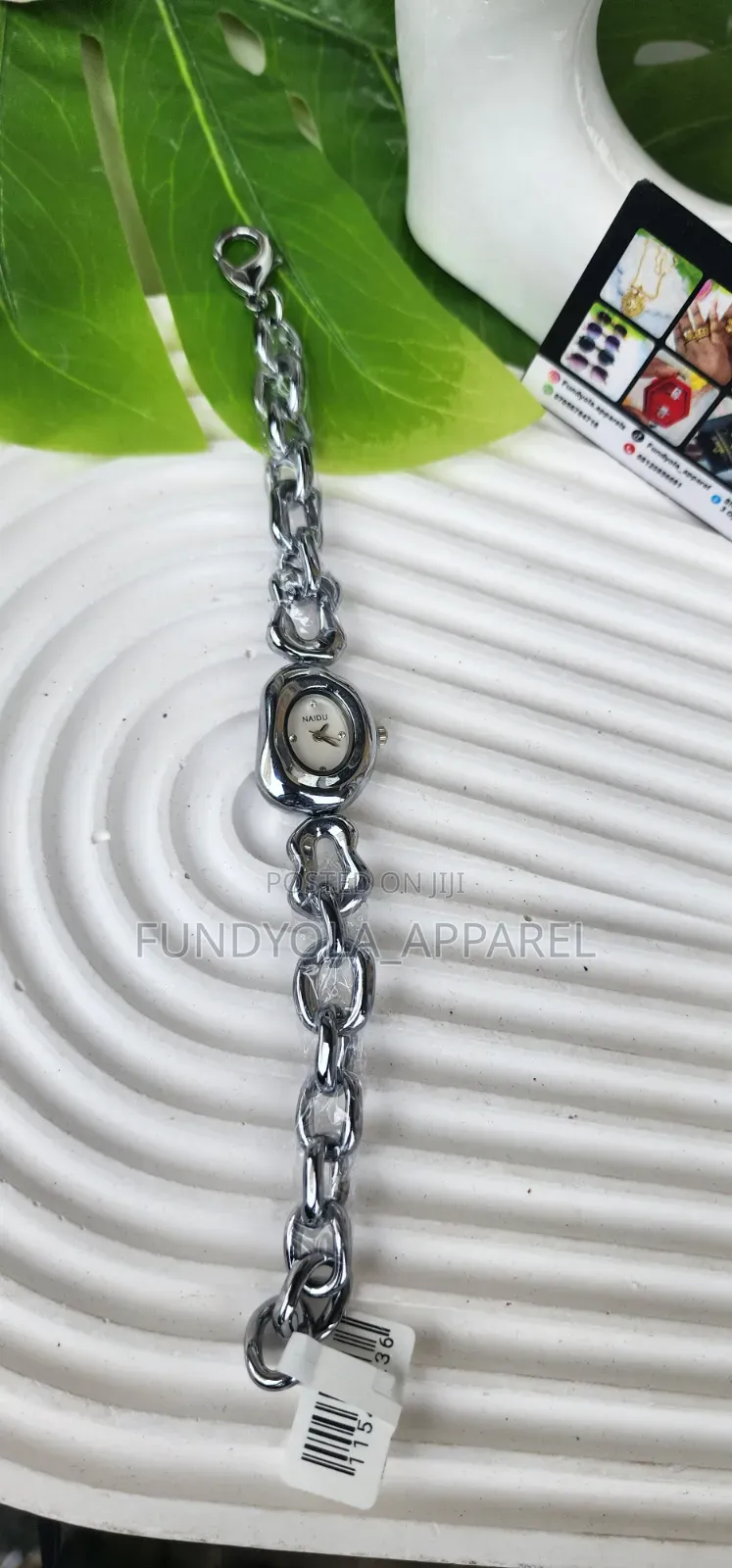 Abstract Oval Bracelet Wristwatch