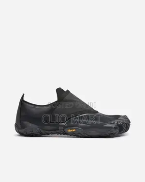 The Vibram Five Fingers Trailope Running Shoes