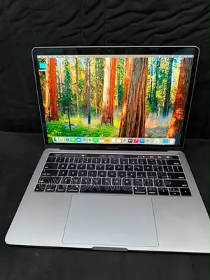 Laptop Apple MacBook Pro 2019 16GB Intel Core i7 SSD 512GB