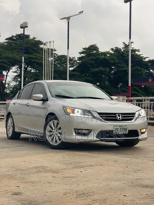 Honda Accord 2013 Silver