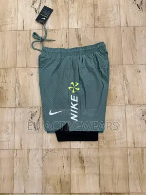 Nike 2in1 Shorts