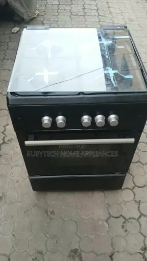 Maxi 60x60 Black Gas Cooker With Oven & Grill – UK Used