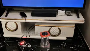 Ceramic TV Shelf