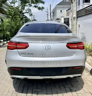 Mercedes-Benz GLE-Class 2016 Silver