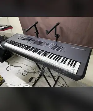 Montage 8 Keyboard