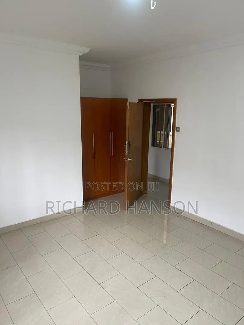 Mini Flat in Phase 1 for rent