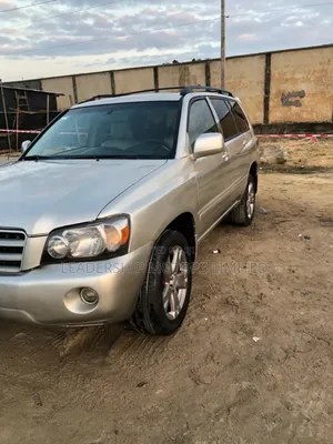 Toyota Highlander 4x4 2007 Gold