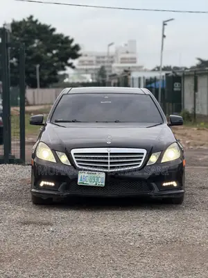Mercedes-Benz E350 2010 Black