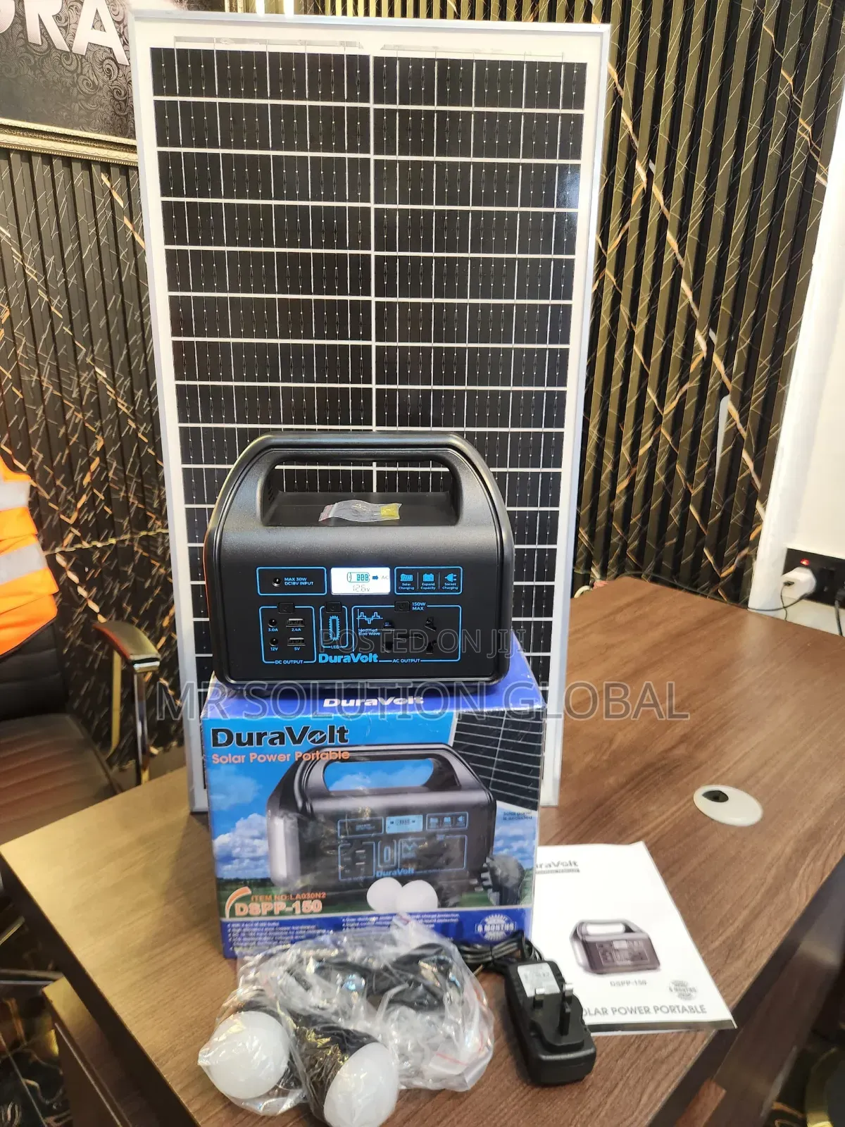 150W Home Solar Generator With 50W Panel and 2 Bulbs