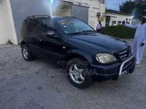 Mercedes-Benz M Class ML 320 2000 Blue