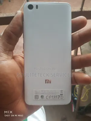 Xiaomi Mi A1 (Mi 5X) 32 GB White