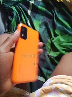 Itel A06 64 GB Orange