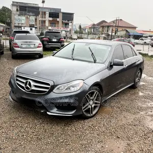 Mercedes-Benz E350 Base 4Matic Sedan AWD (3.5L 6cyl 7A) 2013 Gray