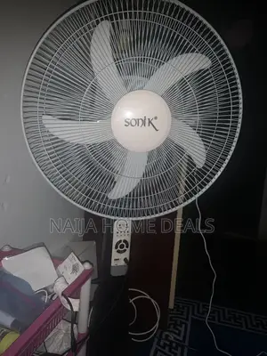 Sonik Rechargeable Fan. Battery Is Bad.