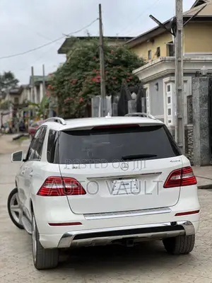 Mercedes-Benz M Class ML 350 4Matic 2013 White