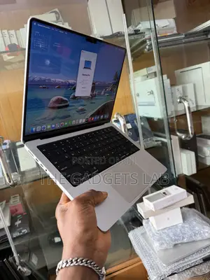 Laptop Apple MacBook Pro 2023 M2 16GB Apple M2 SSD 512GB