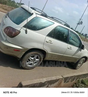 Lexus RX 1999 White