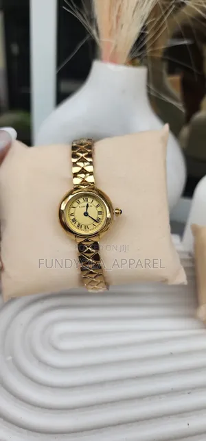 Cartier Ladies Watch in Gold