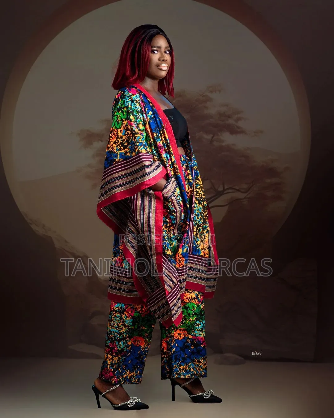 Stylish Threads Tabitha House