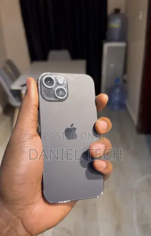 Apple iPhone 15 128 GB Black