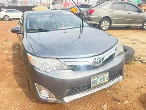 Toyota Camry 2014 Gray