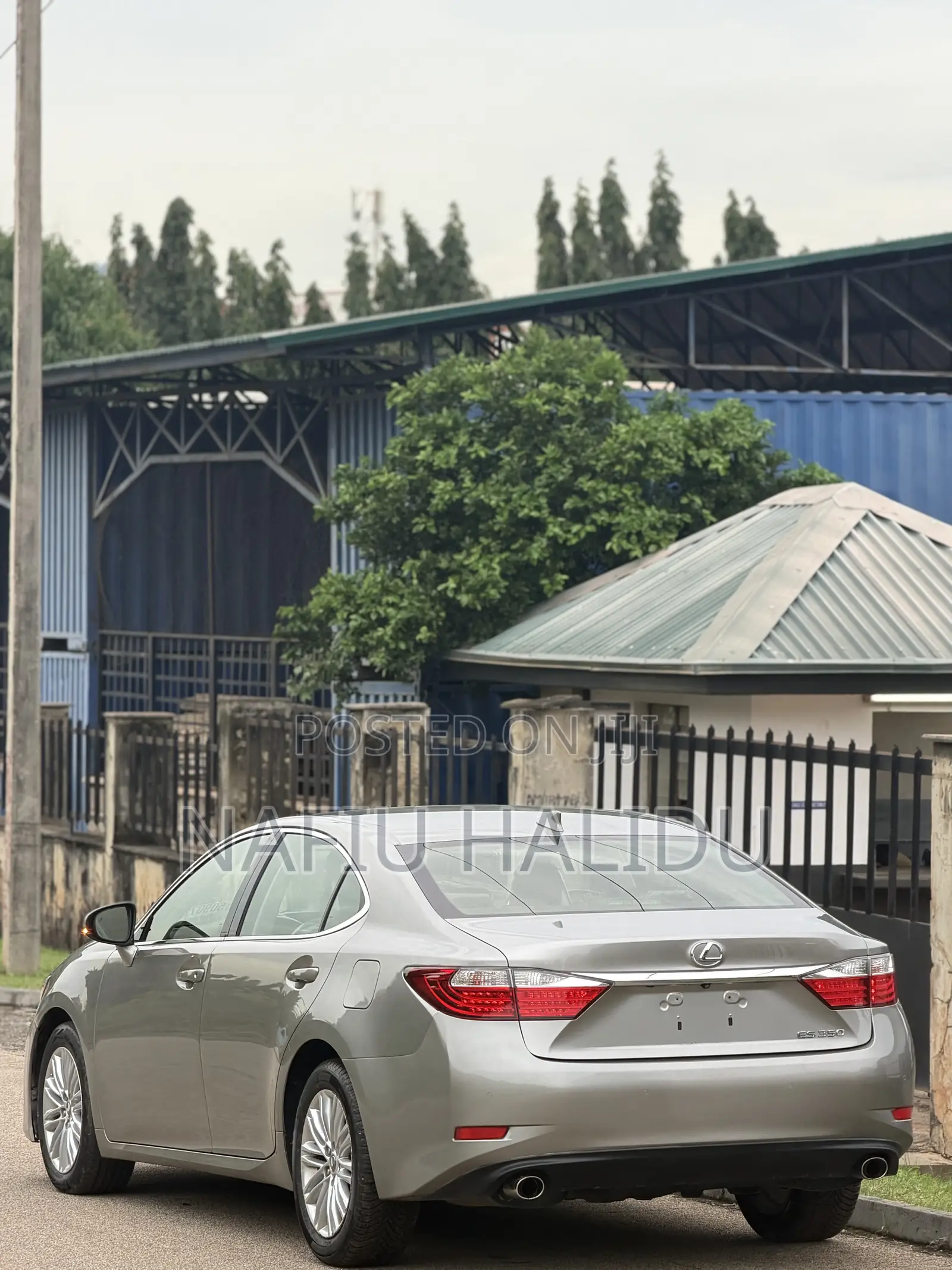 Lexus ES 2016 Gray