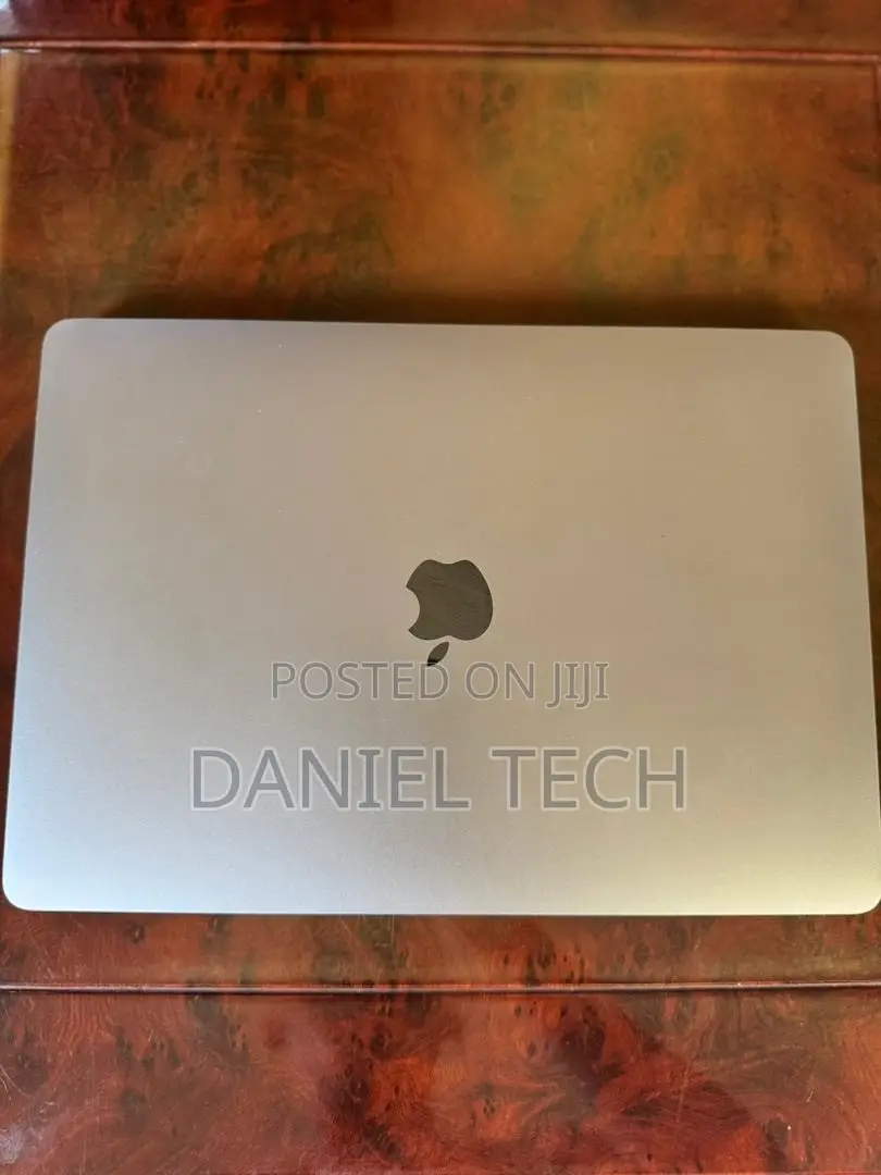 Laptop Apple MacBook Pro 2017 8GB Intel Core i5 SSD 256GB