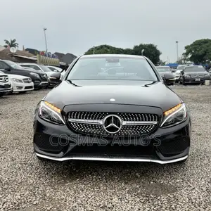Mercedes-Benz C300 2017 Black