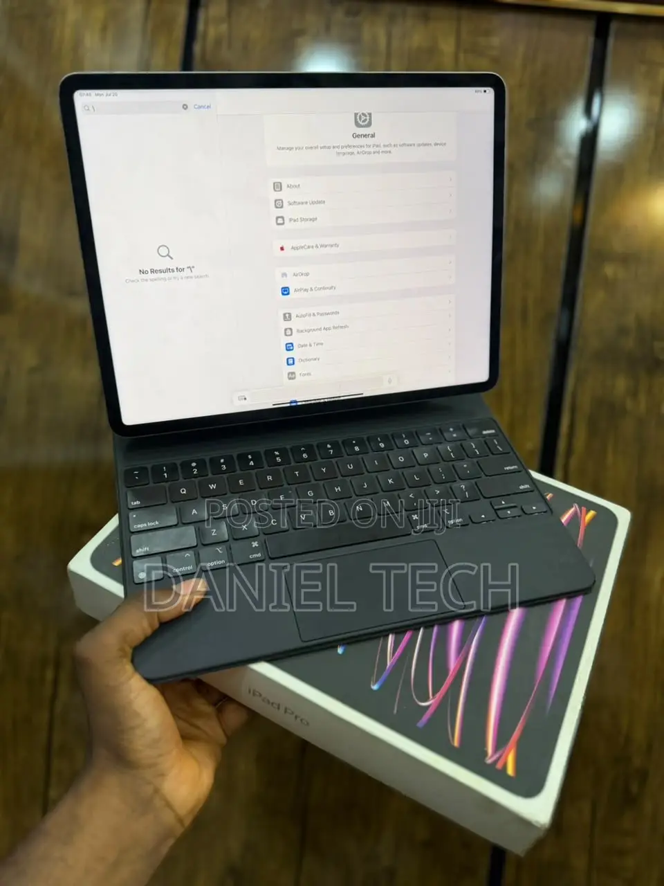 Apple iPad Pro 12.9 (2022) 128 GB Gray