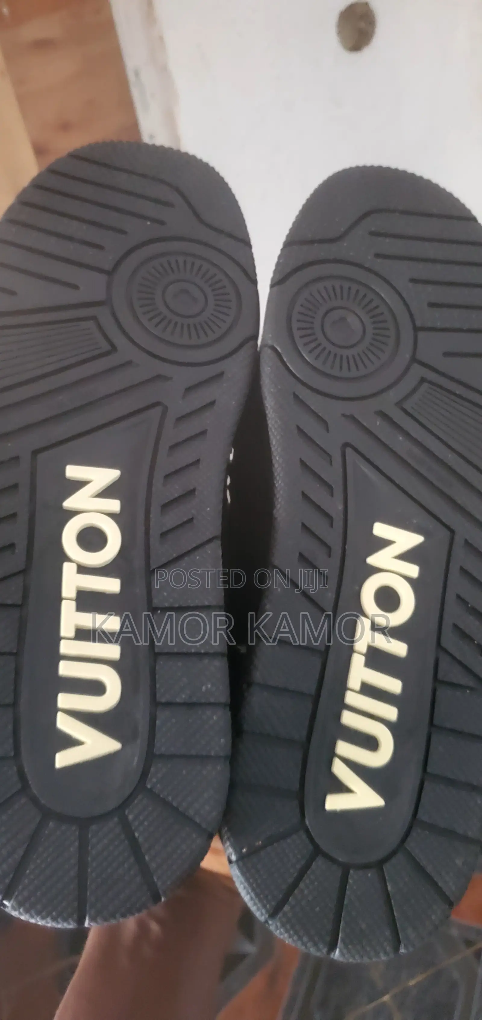 Louis Vuitton Size 43-44
