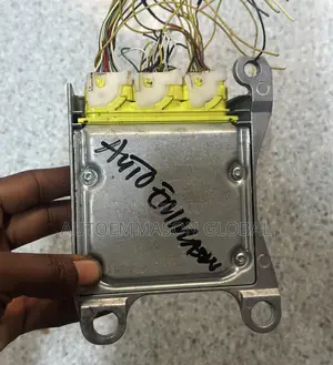 Toyota Corolla (2021-2023) SRS Airbag Control Module