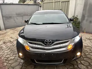Toyota Venza XLE AWD V6 2013 Black