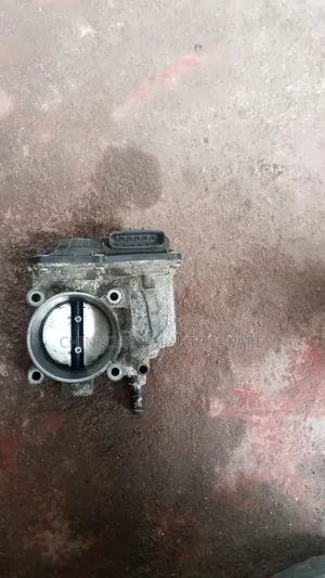 Original Toyota Corolla / Matrix 2ZR Throttle Body (Used)