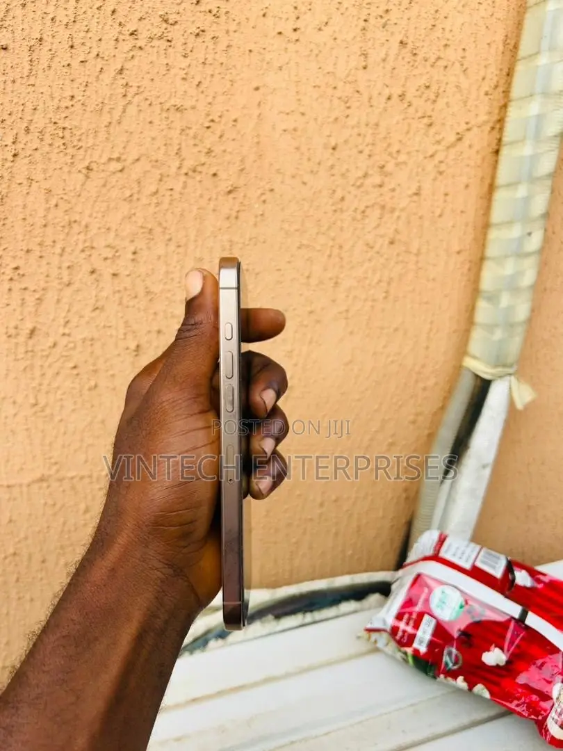 Apple iPhone 16 Pro Max 512 GB Gold