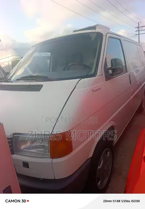 Volkswagen Transporter 2002 White
