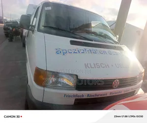 Volkswagen Transporter 2002 White